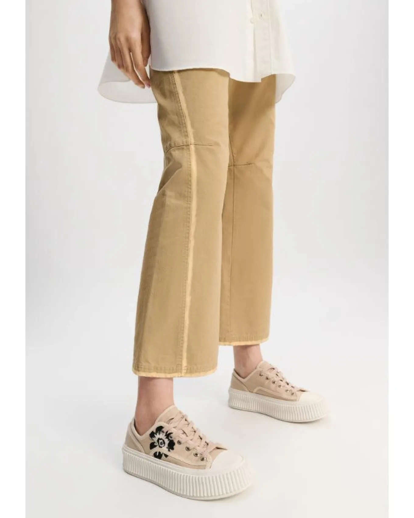 Dorothee Schumacher Floral Sportiness Embroidered Sneaker