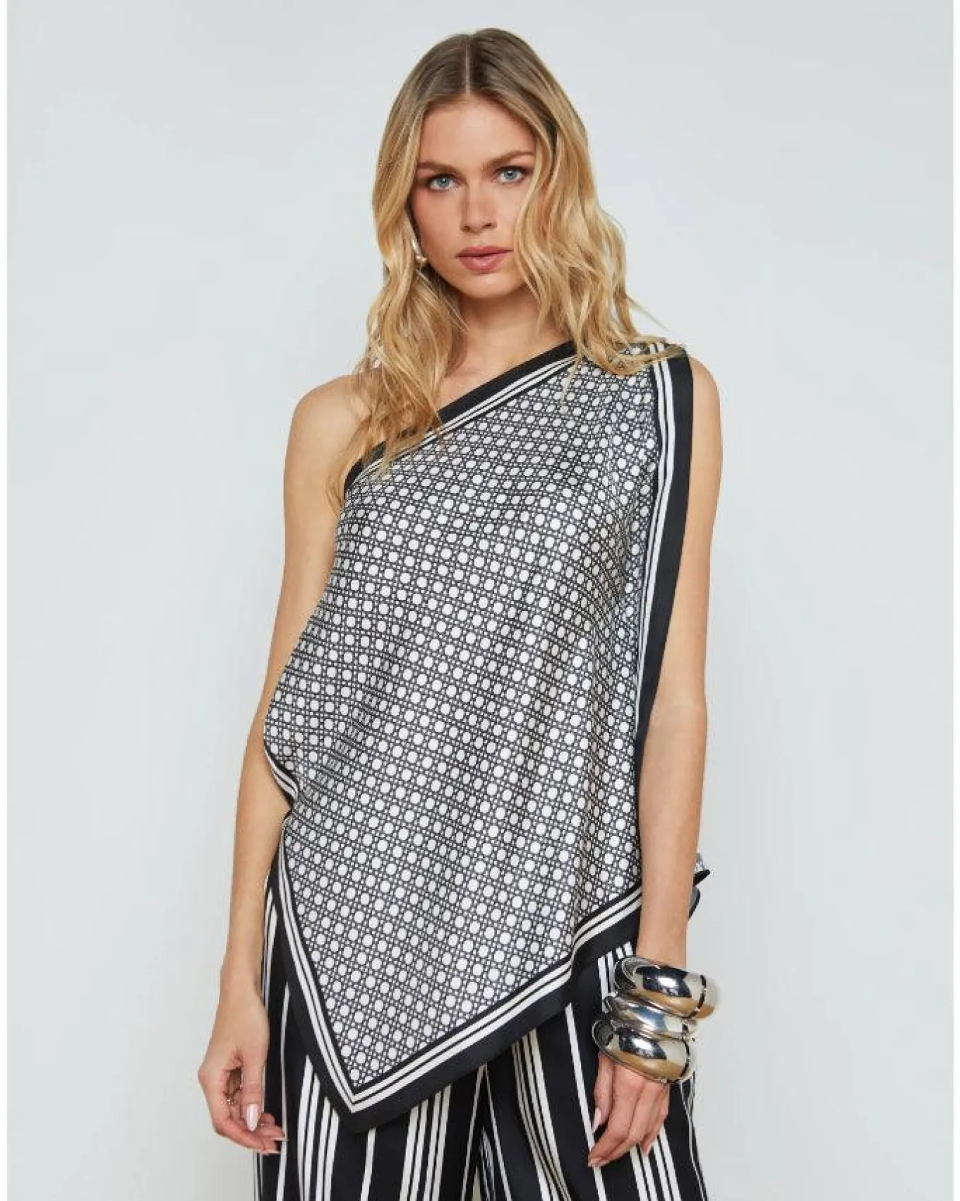 L'Agence Oskar Scarf Top