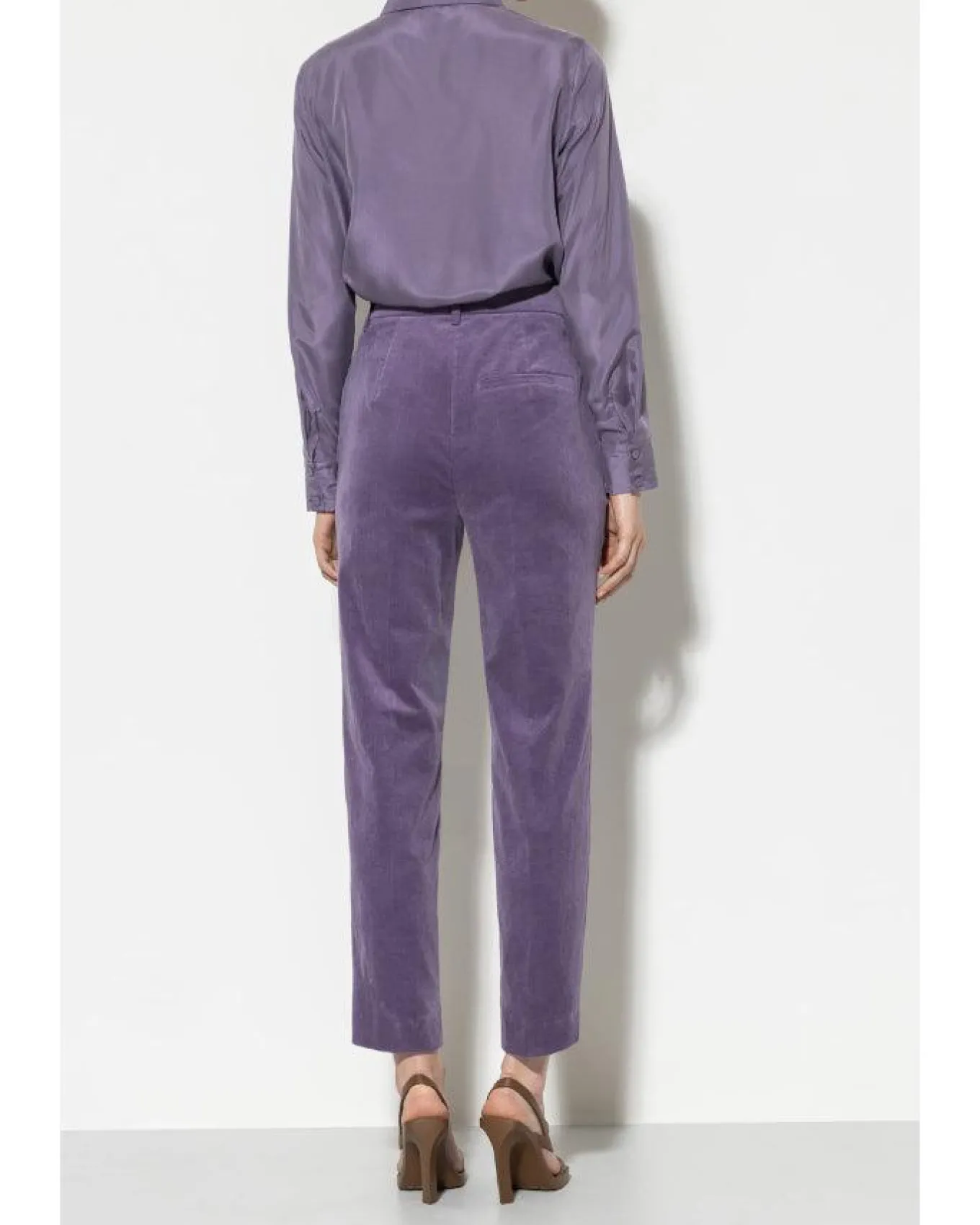 Luisa Cerano Tapered Cropped Velvet Pant