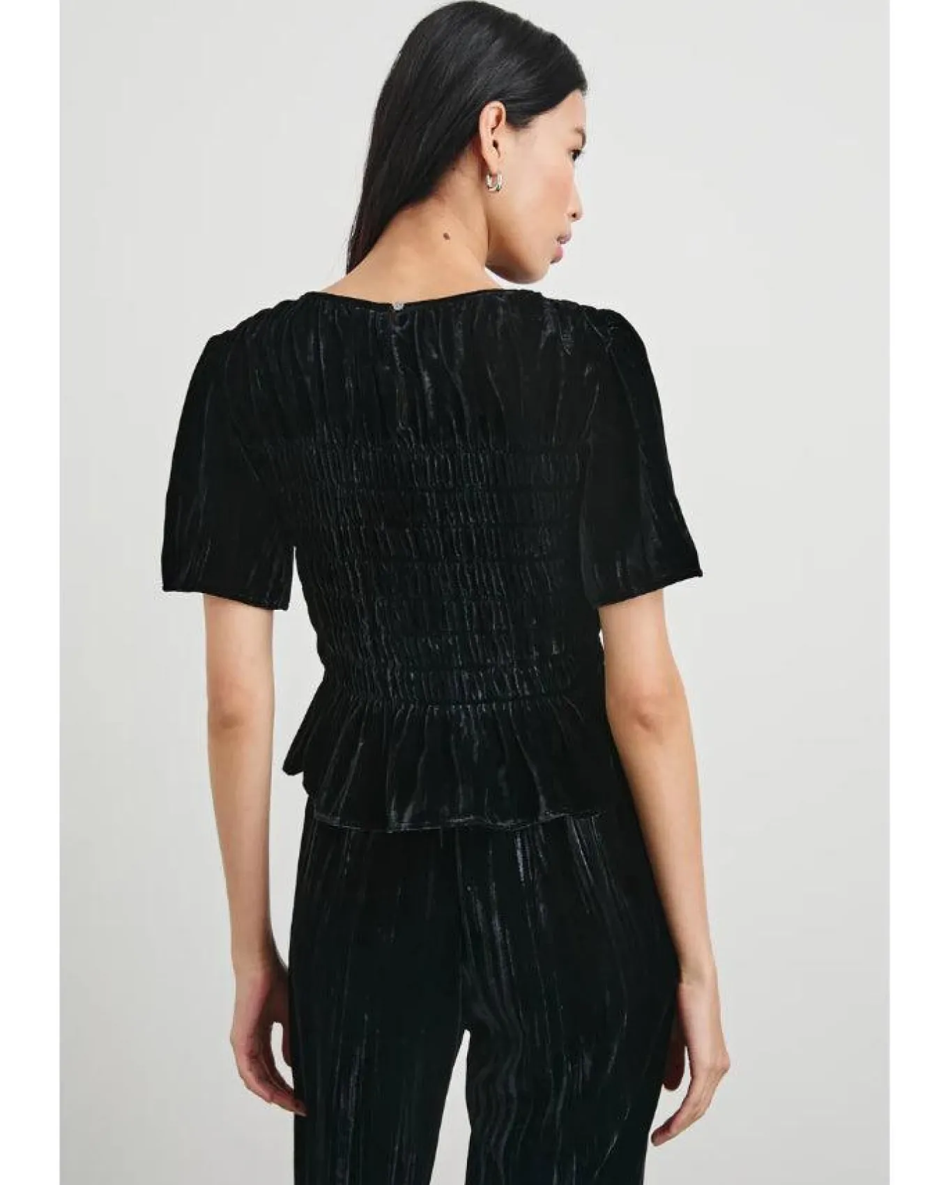 Rails Crinkle Velvet Top