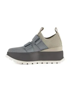 Roko Run 11 Platform Sneaker