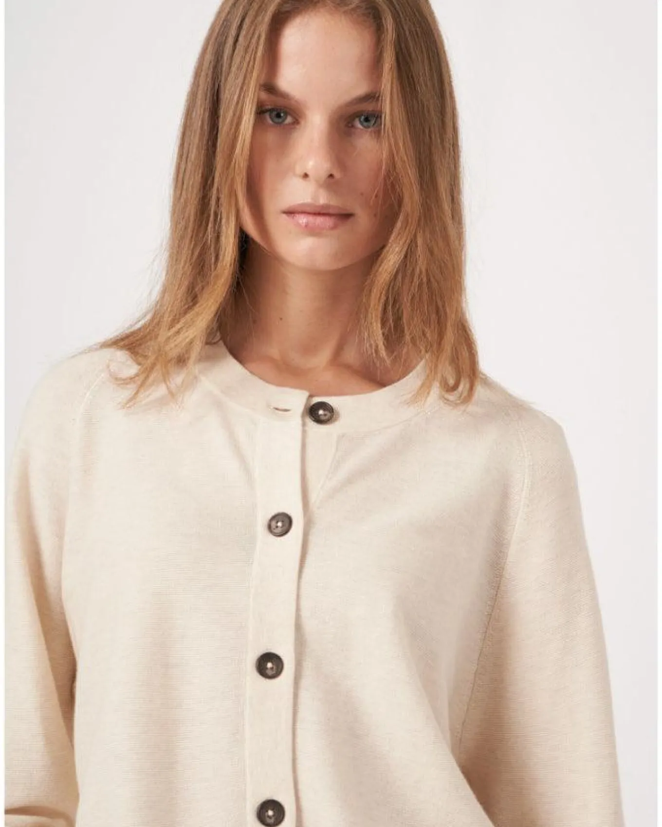 Scalloped Sleeve Hem Cardigan